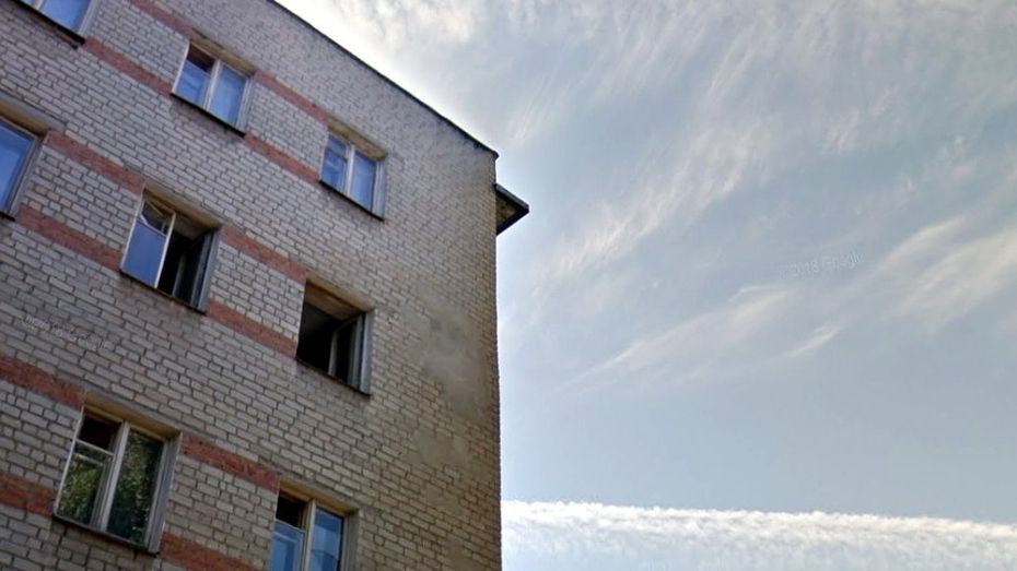 Следователи заинтересовались разрушающимся общежитием в Воронеже