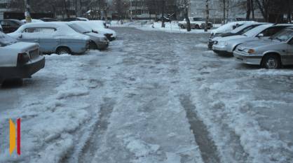 «Сейчас уже сложно что-то исправить»: мэр Воронежа – об уборке дворов от наледи