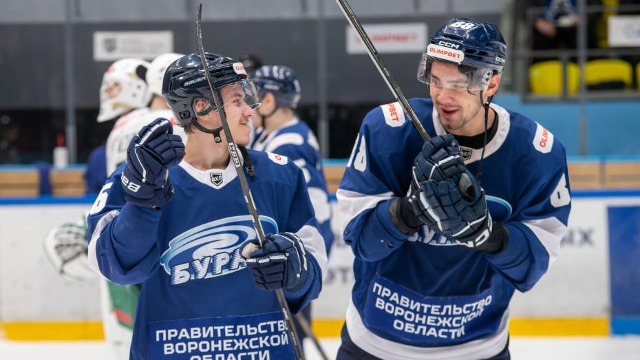 Воронежский «Буран» обыграл «Кристалл» из Саратова