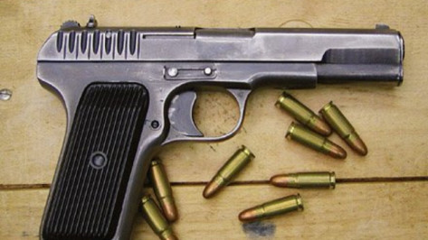 Столичный тренер получил условный срок за перевозку пистолета ТТ под Воронежем