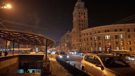 Жителей и гостей Воронежа попросили не ездить в центр города на личных авто