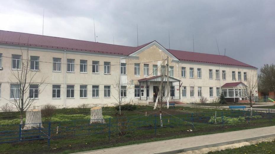 В четырех школах Поворинского района провели ремонт
