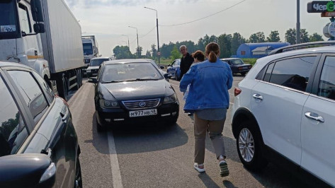 Воронежский губернатор: ситуация на дорогах остается непростой