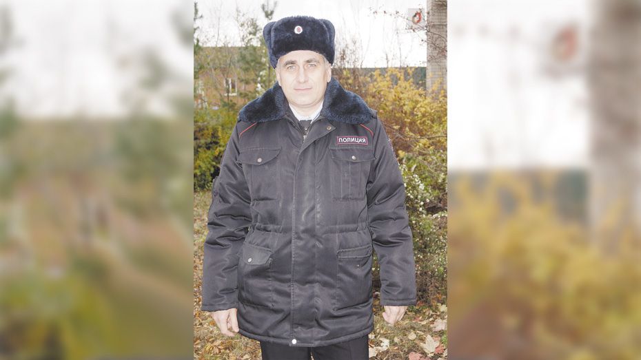 Хохольский полицейский победил в региональном литературном конкурсе МВД России