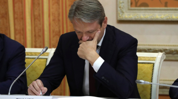 Министр сельского хозяйства отметил успехи воронежских аграриев