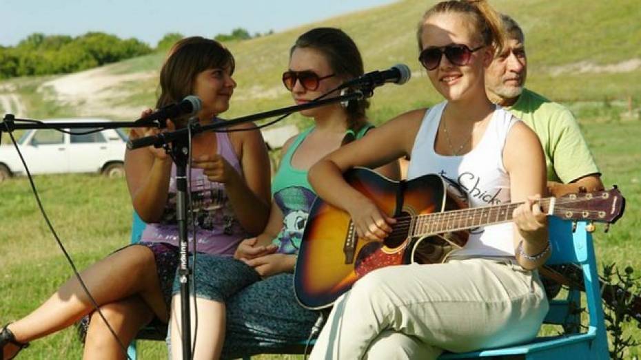 Репьевская  музыкальная  группа стала победителем областного фестиваля  авторской  песни «Голос сердца»