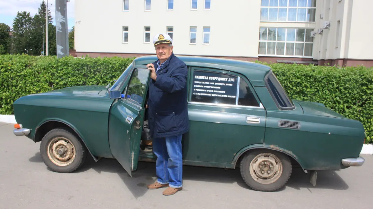 Никогда не поменяю свой «Москвич» на иномарку». Почему 74-летний житель  воронежского села всю жизнь ездит только на отечественных автомобилях