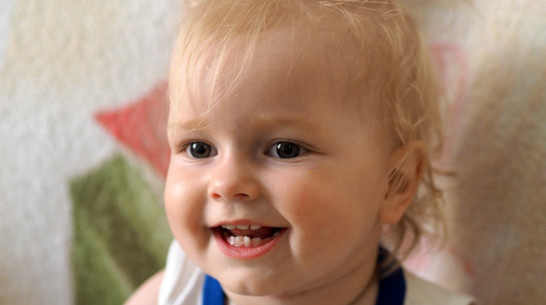 Спасенной перед Новым годом воронежской малышке со СМА сделали укол за 150 млн рублей