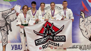 Россошанские каратисты взяли 7 золотых медалей на областных соревнованиях
