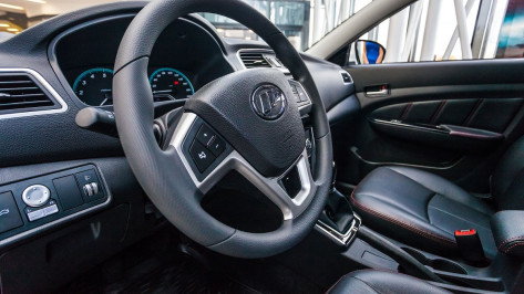 Воронежских автомобилистов призвали почтить память погибших в Кемерово