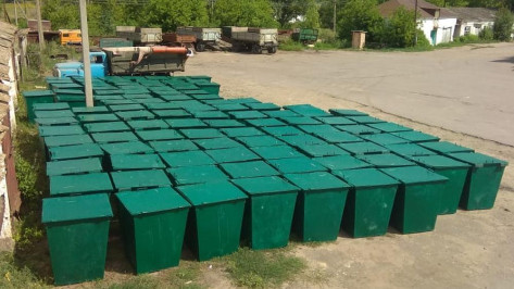 В Калачеевском районе установят около 1,5 тыс мусорных контейнеров 