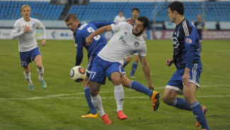 Воронежский «Факел» уступил дома «Соколу»