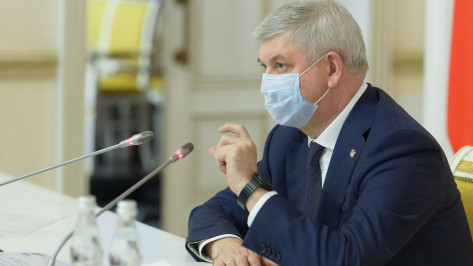 Губернатор Воронежской области подписал указ о смягчении ковидных ограничений