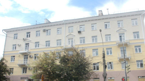 Поврежденный в ходе атаки БПЛА дом в центре Воронежа отремонтировали