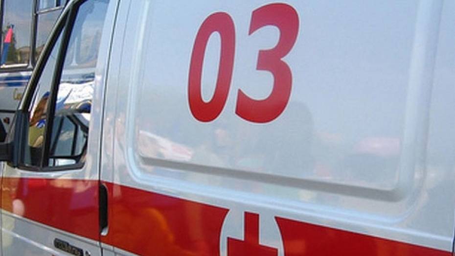 В Лисках автомобилист сбил перебегавшую дорогу женщину