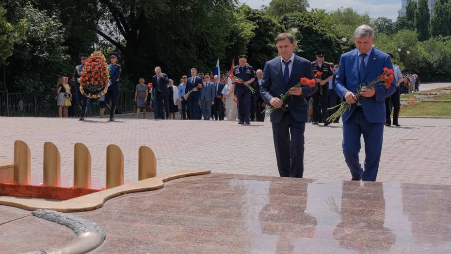 Воронеж передаст землю с мест солдатских захоронений ВОВ в главный храм Вооруженных сил