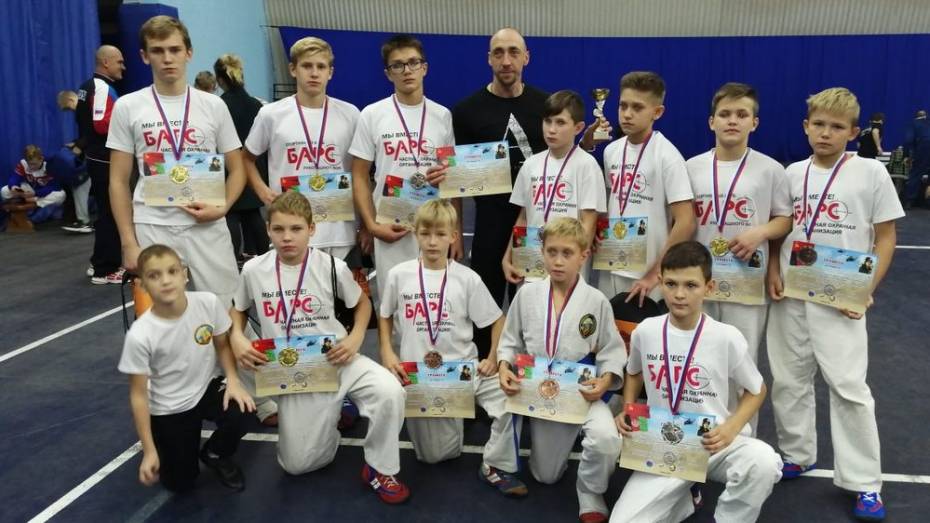 Борисоглебские рукопашники выиграли 5 золотых медалей на открытом турнире в Саратове