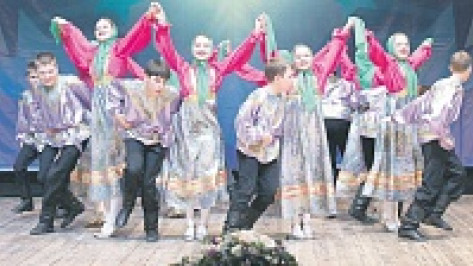 Бобровский танцевальный ансамбль «Каблучок» стал лауреатом международного фестиваля в Сочи
