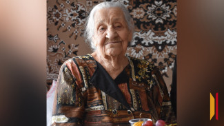 «Пусть каждый из вас доживет до ста лет!» Жительнице воронежского села Екатерине Усковой исполнилось 100 лет
