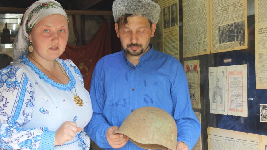 В таловском поселке Березовка супруги создали музей истории Великой Отечественной войны