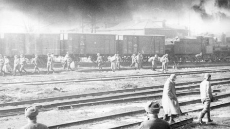 Воронежцев пригласили поделиться снимками времен войны