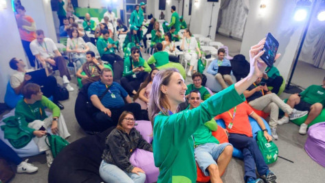 На Слете Всемирного фестиваля молодежи провели Школу предпринимательства