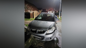 Под Воронежем 18-летний водитель Suzuki врезался в бетонные блоки и погиб