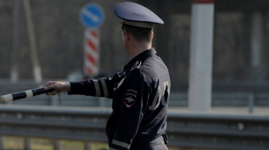 В Боброве водитель получил 1 год условно за наезд после погони на инспектора ДПС