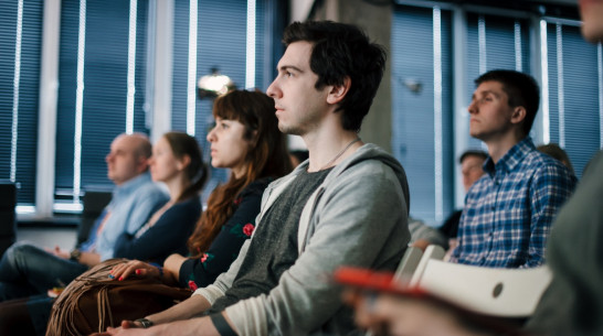 Как поменять города. Лектор «Стрелки» рассказал воронежцам о предпринимательстве