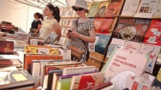 В Воронеже открылась книжная ярмарка четвертого Платоновского фестиваля (ПРОГРАММА)