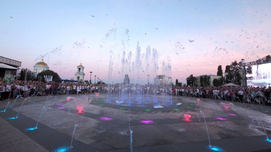 Танцевальный фестиваль пройдет 24 августа на Советской площади в Воронеже