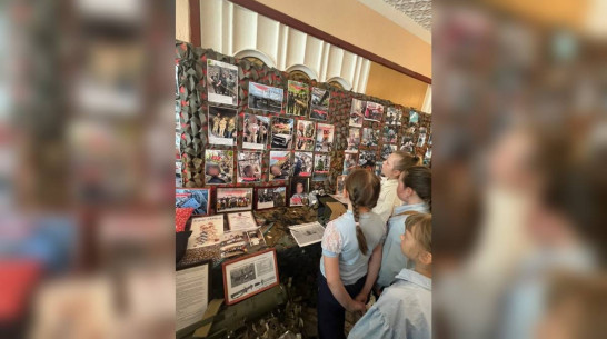 В Верхнем Мамоне открылась выставка «Тыл – фронту»