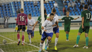 Воронежский «Факел» отзаявил Андрея Киреева