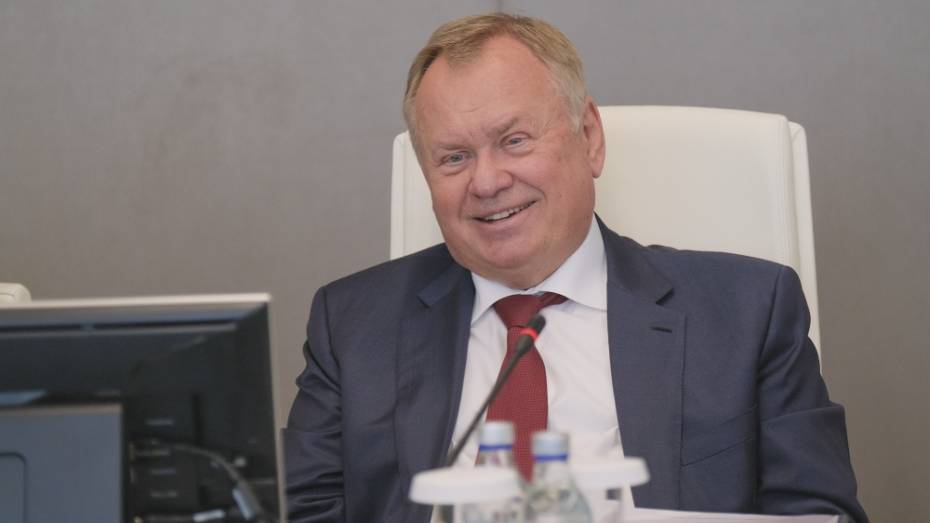 Глава ВТБ спрогнозировал скорое оживление экономики