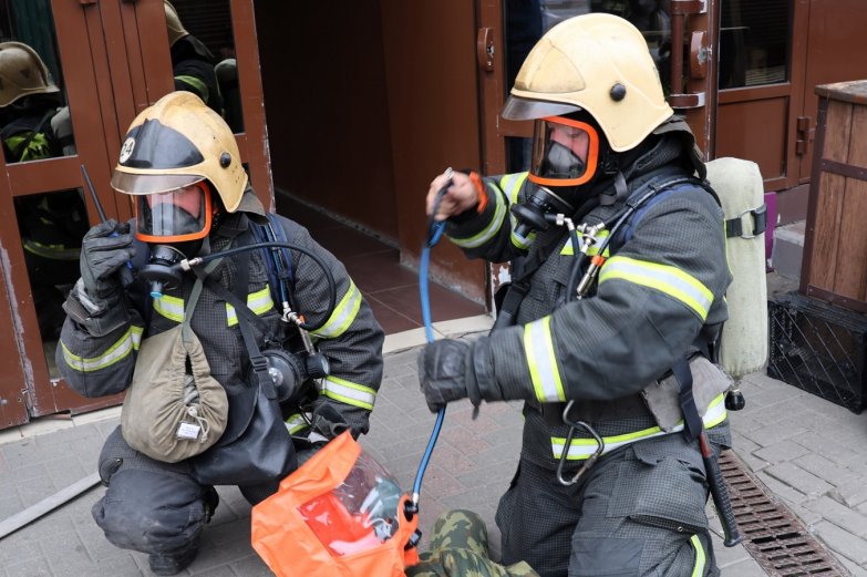 Учения МЧС на рынке 