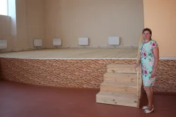 В каменском селе Дегтярное впервые за 50 лет сделали капремонт Дома культуры