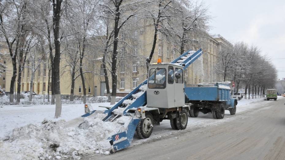 За выходные из Воронежа вывезли 7 тыс кубометров снега