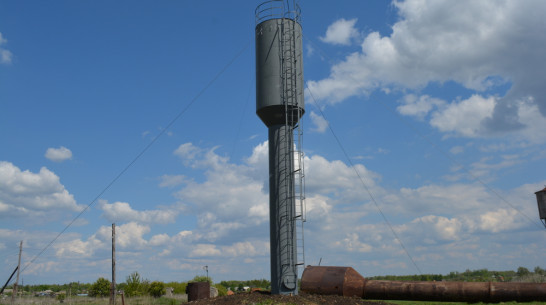 В нижнедевицком селе Хвощеватовка установили новую водонапорную башню