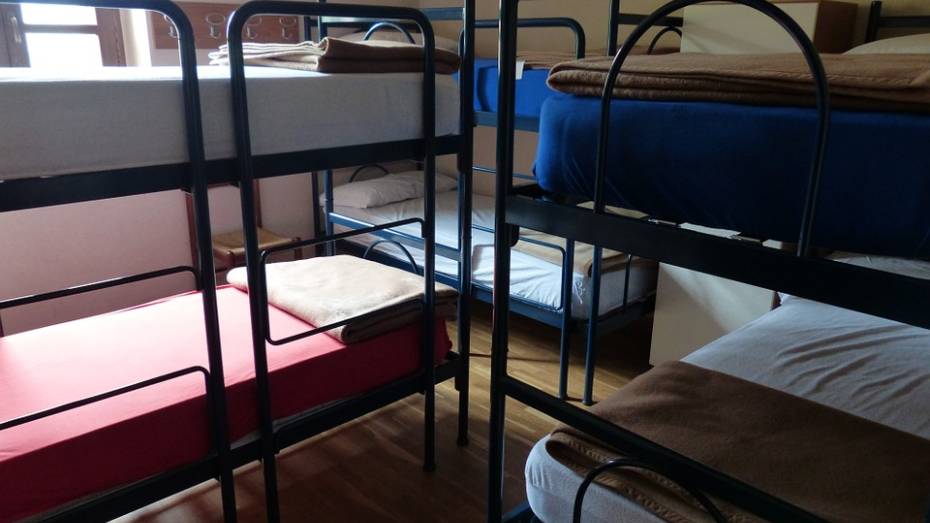 Постояльца воронежского хостела заподозрили в надругательстве над 11-летней девочкой