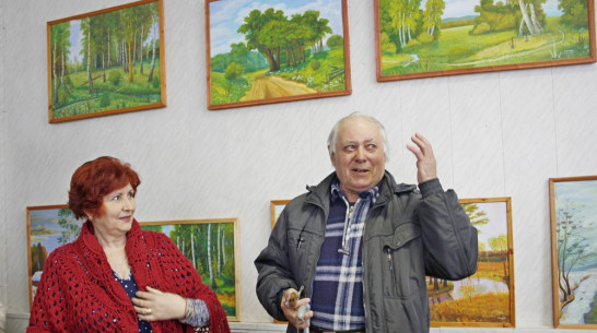 В Анне открылась выставка местного художника-любителя