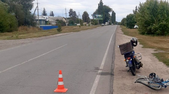 В Терновке водитель мопеда сбил переходившего дорогу пенсионера