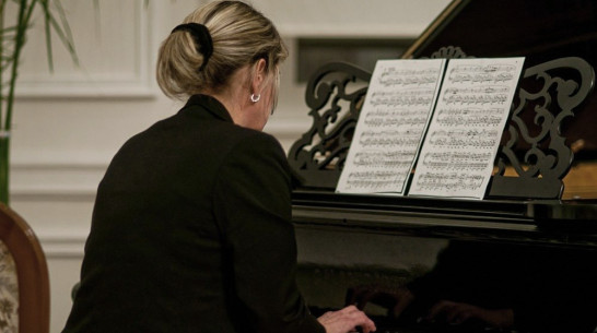 Губернатор и спикер Воронежской облдумы поздравили работников культуры