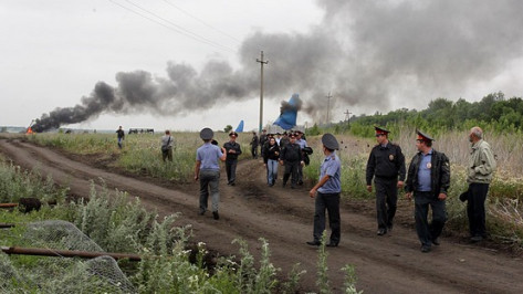 В Новохоперском районе неизвестные сожгли буровые установки и разгромили лагерь геологов (ВИДЕО)