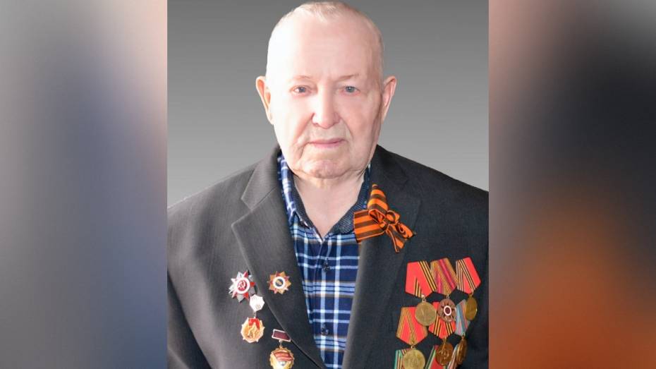 Воронежский губернатор поздравил участника Великой Отечественной войны с 99-летием