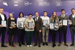 В Воронеже наградили молодежных лидеров региона
