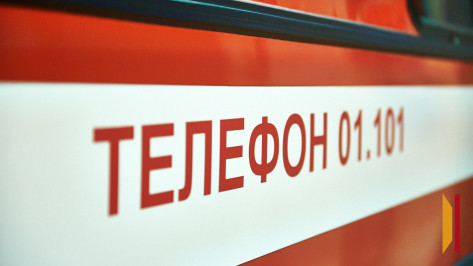 После пожара на улице Танеева в Воронеже госпитализировали 51-летнего мужчину