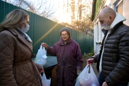 Люди в помощь. Как работает в Воронеже мобильное приложение поддержки малоимущих пенсионеров