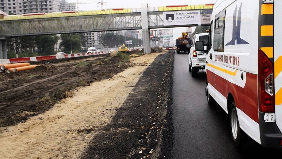 На строительный контроль за ремонтом дорог в Воронеже направят до 16 млн рублей
