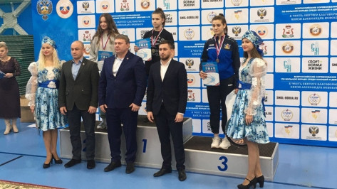 Лискинская спортсменка завоевала «бронзу» Всероссийских соревнований по вольной борьбе