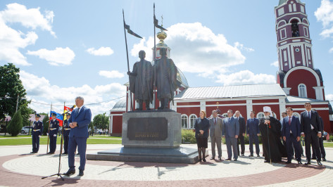Губернатор Воронежской области поздравил жителей Борисоглебска с 325-летием города